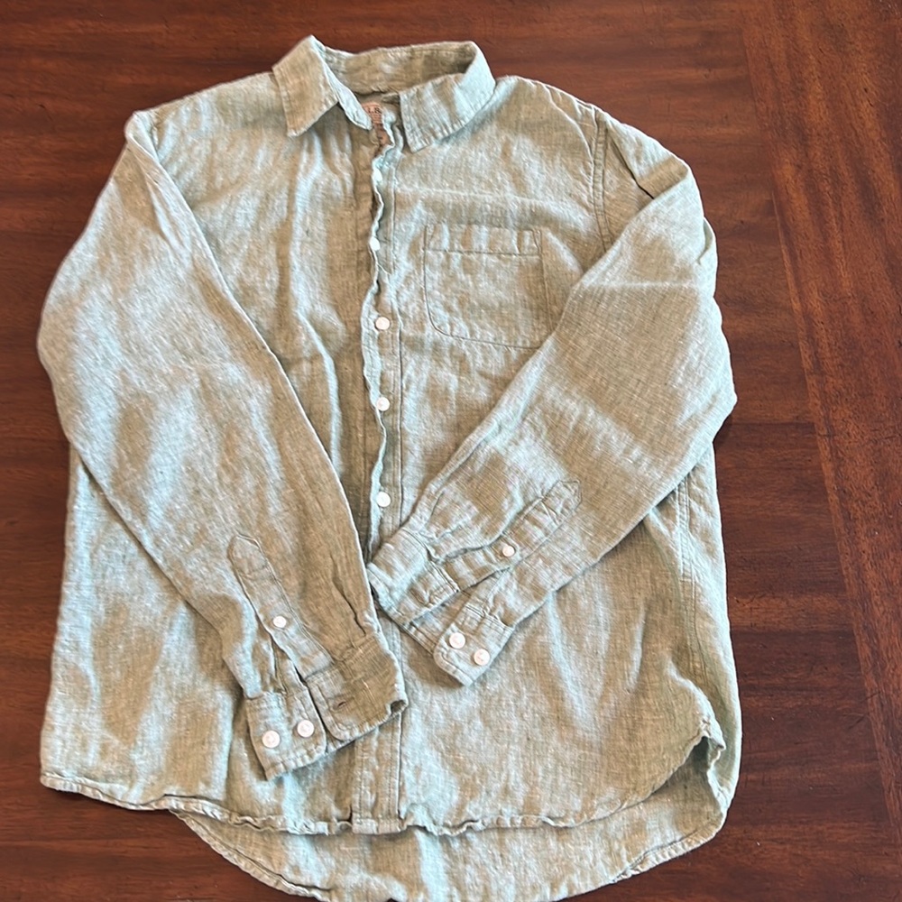 L.L. Bean Linen Shirt Longe Sleeve Medium Slightly Fitted